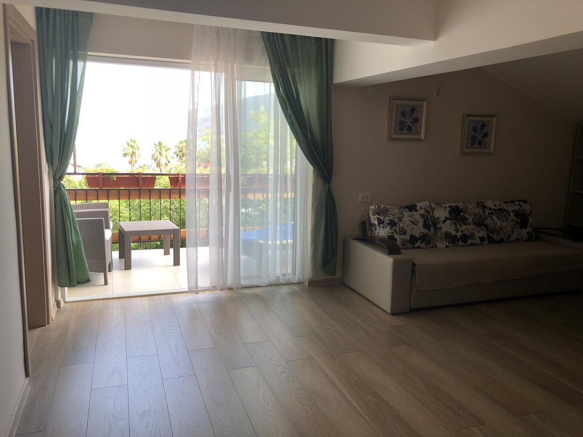 Villa Alla Bed And Breakfast Herceg Novi Exterior photo
